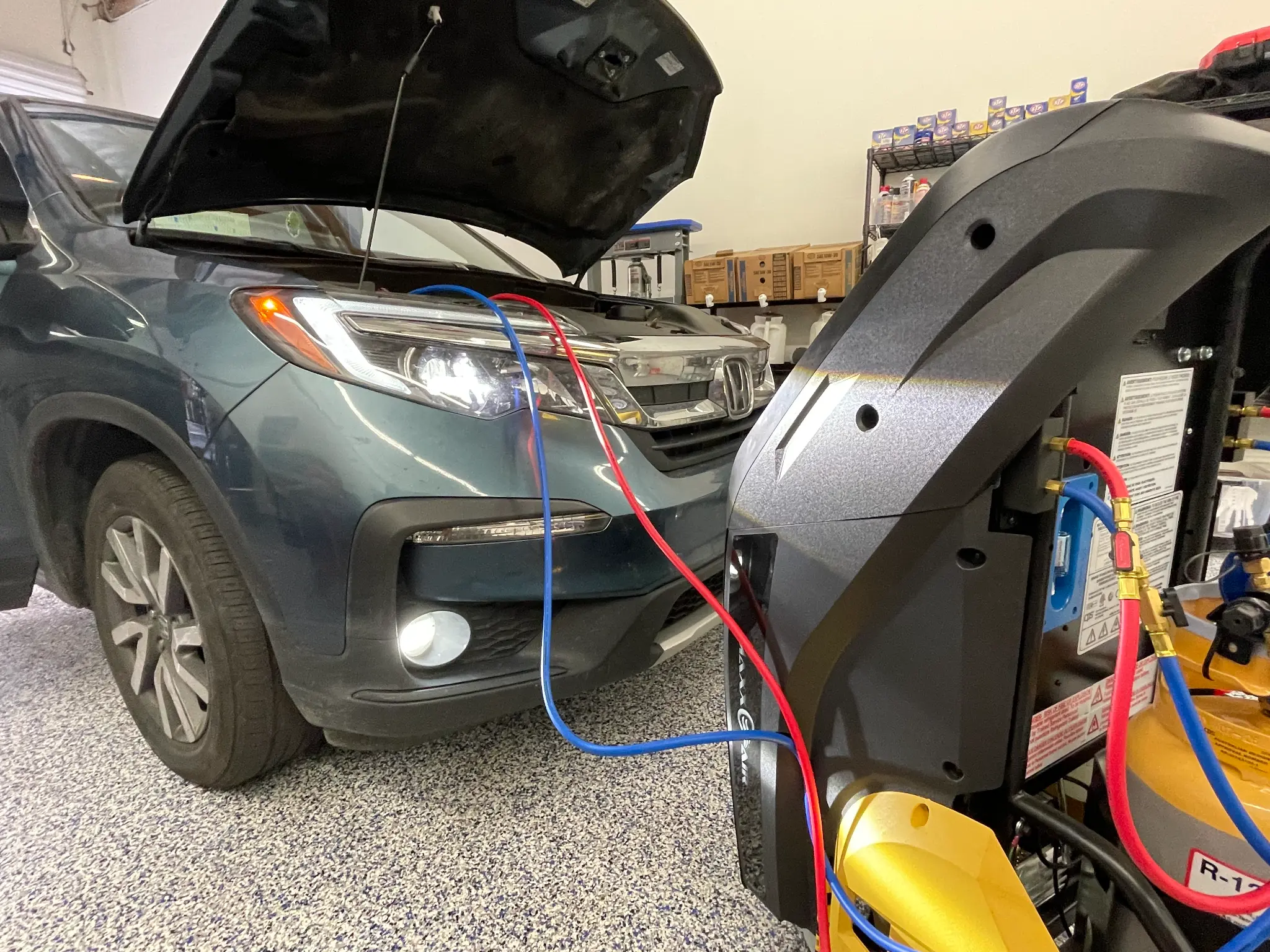 A/C machine connected to vehicle at MAT training lab
